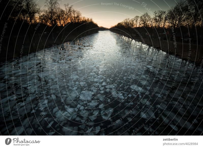 Ice floes on the Hohenzollern Canal in the evening Trip dawn Relaxation holidays River Frozen Cold Channel chill Landscape Nature Navigation Plaice Lake Sunset