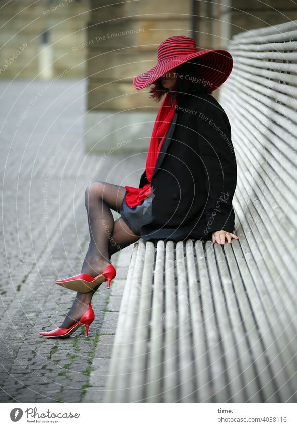 blackredlady Woman Bench Hat Red Black heels Scarf Town urban Sit Break Exceptional stylish Manmade structures Architecture Observe