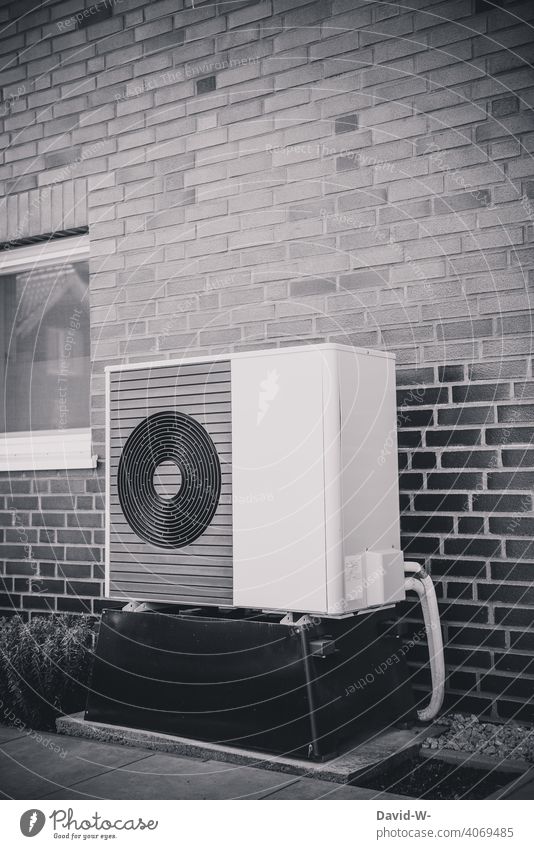 Air source heat pump - innovative and environmentally friendly Air-to-water heat pump Warmth heating engineering Heating Environmental protection Ecological