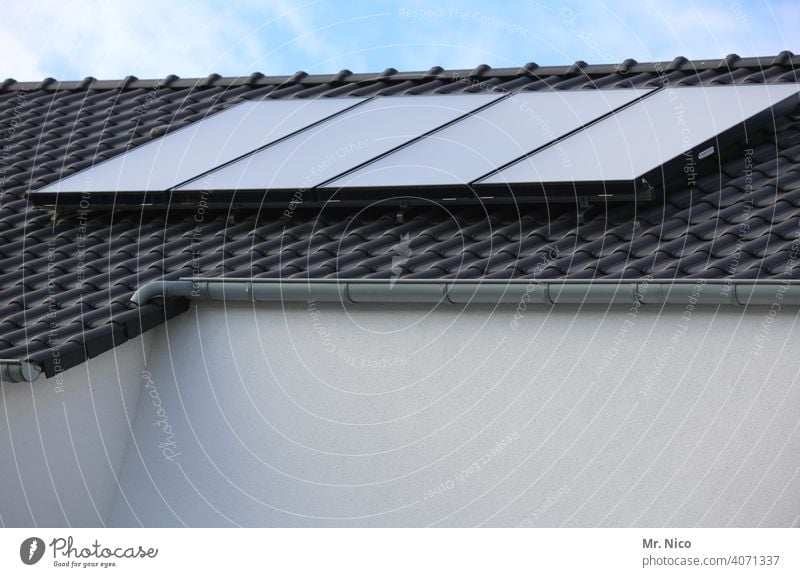 Solar cells - photovoltaics on the roof Roof Solar Energy efficiency co2 Heat roof tiles energy consumption environmentally friendly self-sufficient Heating
