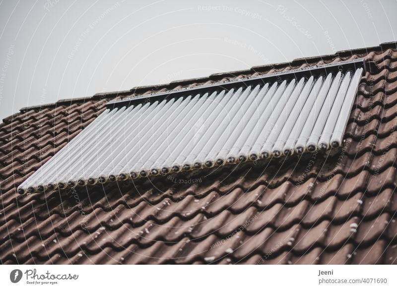 Solar thermal system on the roof of a single-family house | ecological, sustainable, modern and environmentally friendly hot water production Solar cell