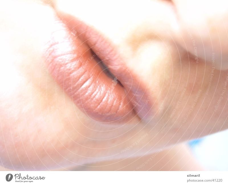 Kesse Lips 1 Woman Wearing makeup Apply make-up Lust Alluring Kissing Cosmetics Lipstick Pout Make-up Mouth Face To enjoy kiss bussi kick beak Personal hygiene