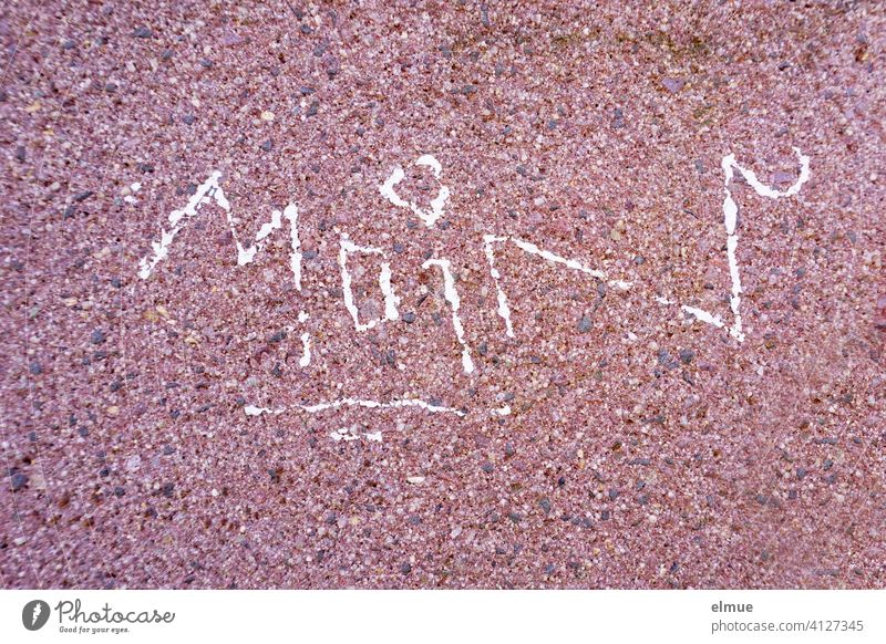 " Moin " is written in white on a purple stone / street art / greeting month Good morning writing Street art Stone Art writing Typography Characters Creativity