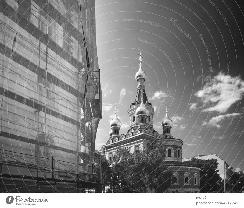 Vienna, Russian Church Manmade structures Building Church spire Onion tower Tourist Attraction Old Sky Clouds Orthodox churches Christian cross Orthodoxy