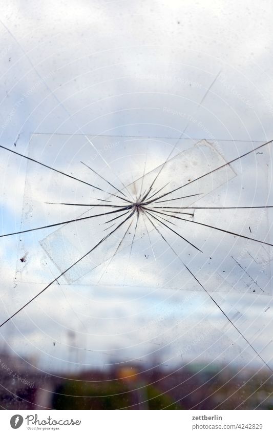 Hole in the disc Window Broken Hollow Repair Slice spider app jump stone's throw cloud Sky glazier trade Craft (trade) Glazier Repaired mended