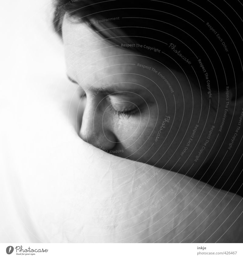 Portrait of a sleeping woman Relaxation Calm Living or residing Bed Woman Adults Life Face 1 Human being 30 - 45 years Duvet Sleep Dream Cuddly Near Soft Black