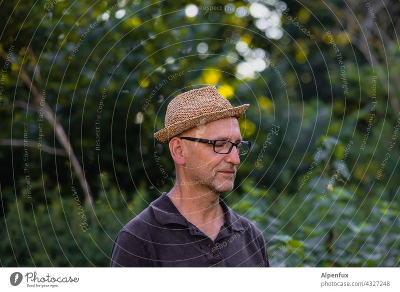 Man with hat in the green | Parktour HH 21 Only one man portrait Face of a man 1 Person Adults Human being Facial hair balance balancing act Head Colour photo