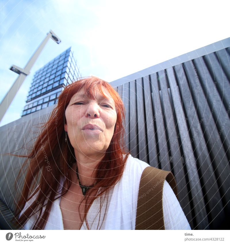 ParkTourHH21 | Smoke Signals Smoking Woman Red-haired Shirt High-rise Lamp Wall (building) portrait Long-haired