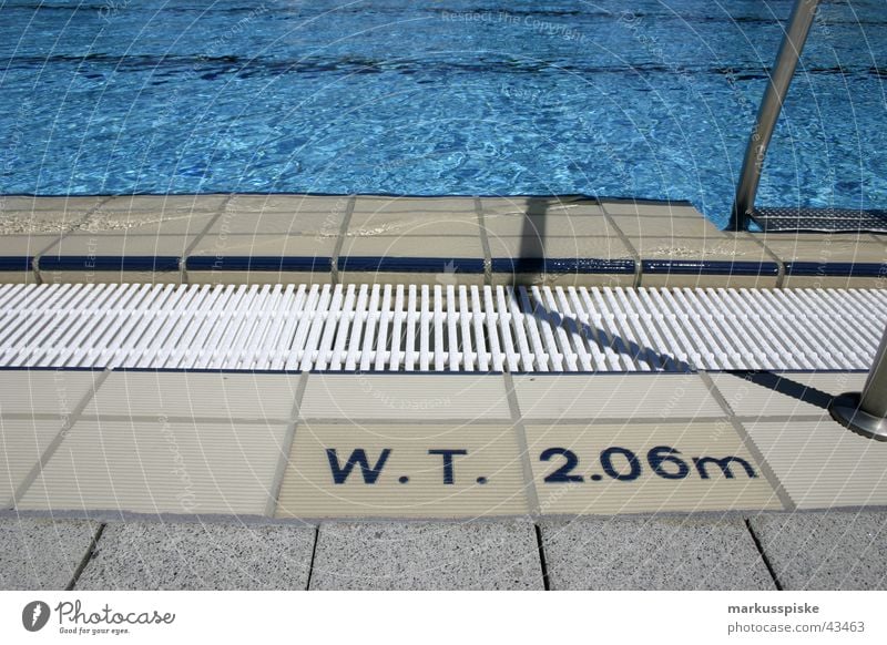 water depth: 2,06m Swimming pool Bathroom Pool border Pool ladder Chlorine Chrome Jump Sports Basin Water Drainage Sun Blue swimming dive Paving stone