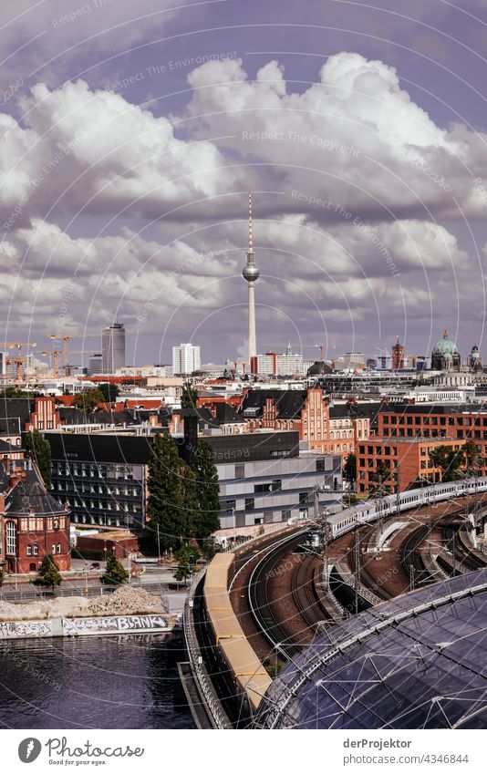 Cloudy view of Berlin from HBF Berlin II Vacation & Travel Tourism Trip Beautiful weather River bank Capital city Downtown Manmade structures Building