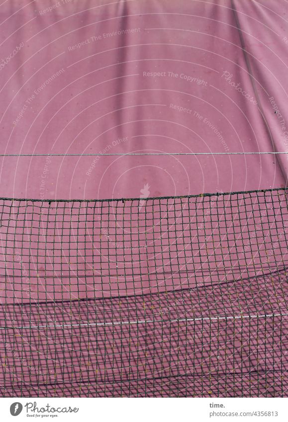 ParkTourHH21 | Stories from the Fence (106) Net Grating Rag Cloth dusky pink lines Protection Safety Wrinkles Folds