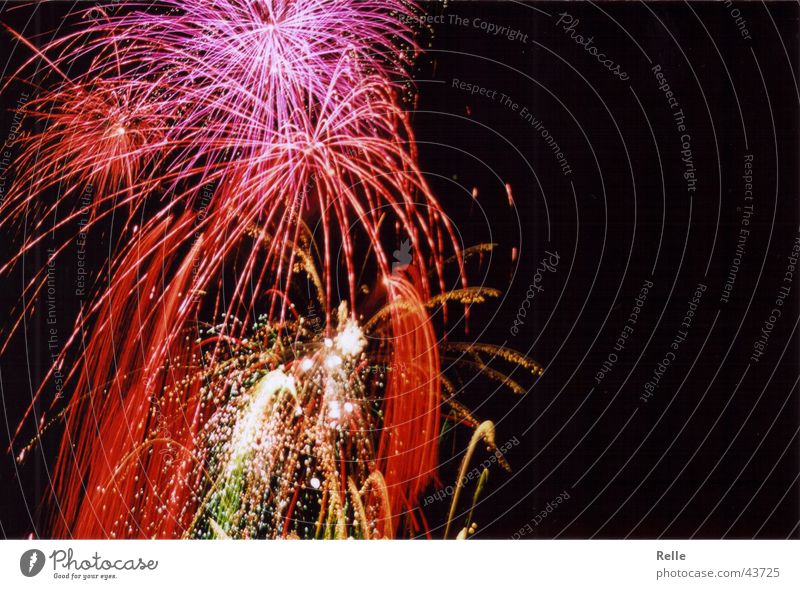 Bang Peng Puff Explosion Light Brothel Multicoloured Dark New Year's Eve Long exposure Firecracker Sky