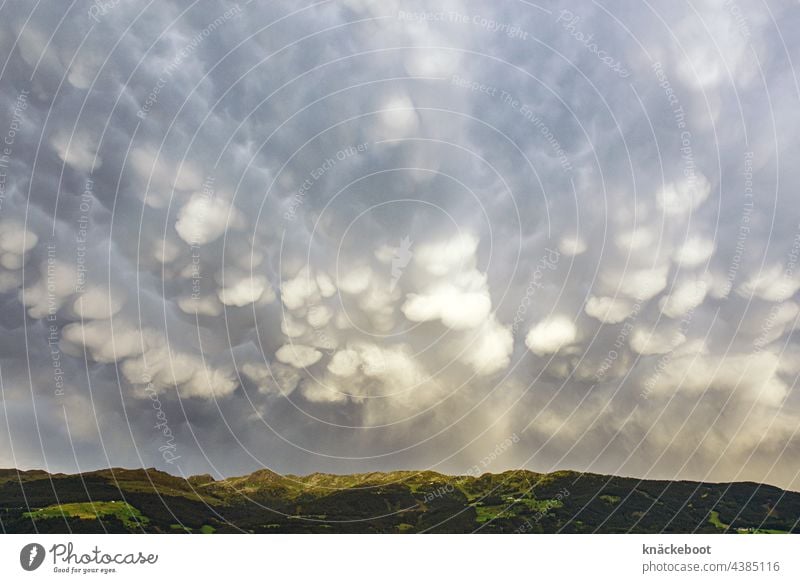 mammatus Clouds Sky Exterior shot Weather Colour photo Bad weather Storm clouds Thunder and lightning Gale Deserted Elements Threat Nature