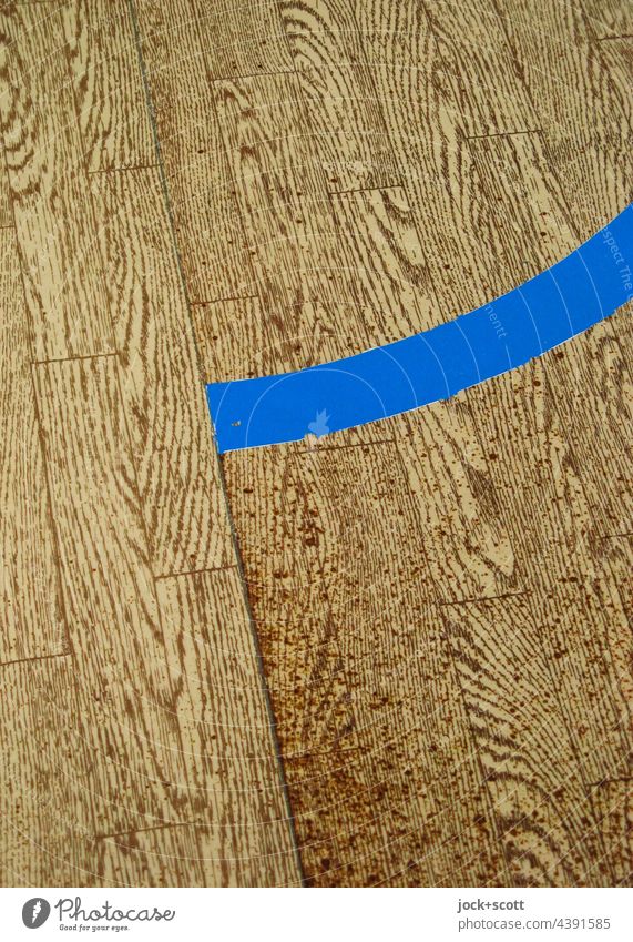 End of the line on pseudo-wood Imitation wood PVC Floor covering Marker line Retro Structures and shapes Abstract Detail Second-hand Line width Blue