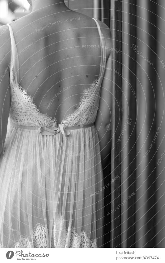 WEDDING DRESS - LOW BACK - HIPHIPHURRA Woman Bride Wedding dress Black & white photo Point Stylish Feminine Dress Elegant Romance pretty Back deep look