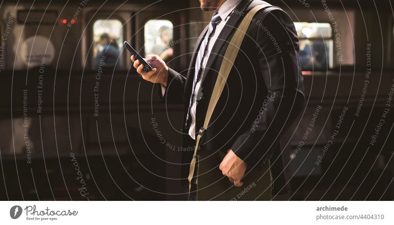 businessman commuting  in the city travel new york nyc unrecognizable busy crowd station railroad train railway traveling commuter new york city urban phone