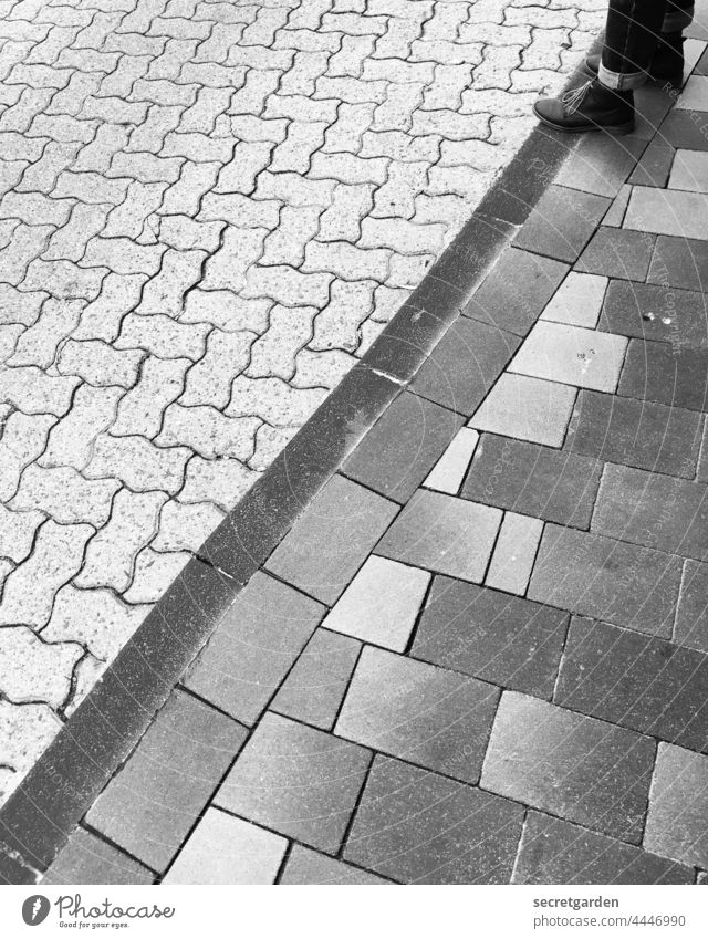 two-dimensionally Line Transgressed floor Material Pattern Black & white photo feet Border Paving stone Sidewalk Street Gray Lanes & trails Stone