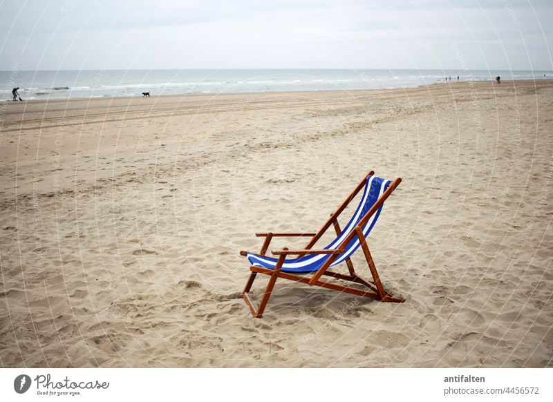 Please take a seat Ocean North Sea Horizon Water Sky Blue Exterior shot Colour photo Waves coast Nature Landscape Beach Vacation & Travel Far-off places Day
