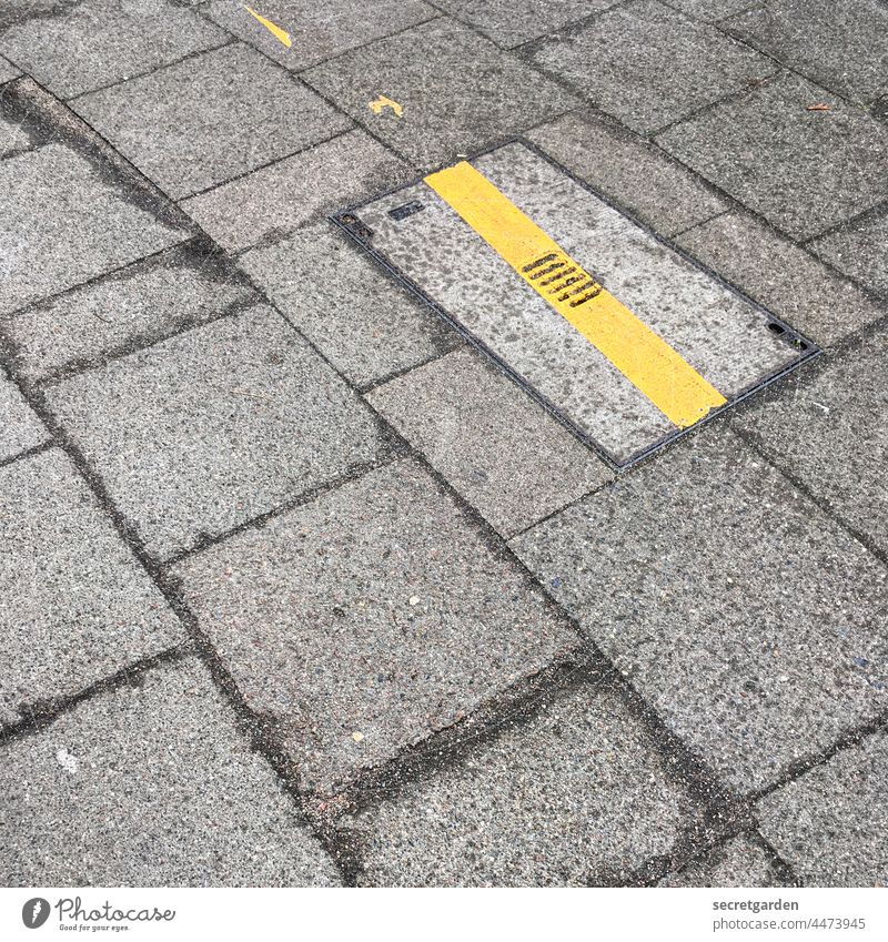 Pay attention to the slim line Line mark Ground floor Paving stone public space Minimalistic Yellow Gray Floor covering slop manhole cover Structures and shapes