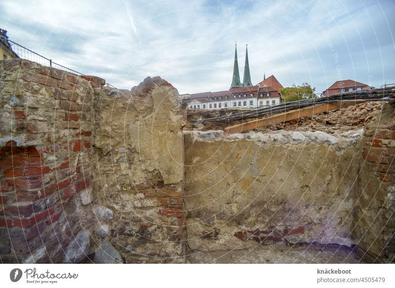 excavations berlin mitte Archeology Historic Monument Ruin Culture Berlin Old Cellar center uncover