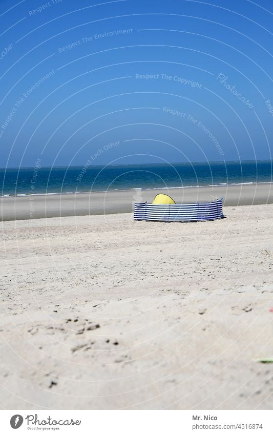wind deflector Beach Ocean Vacation & Travel Summer vacation Relaxation Private sphere Striped coast Sandy beach Sunbathing sun protection Beautiful weather Sky