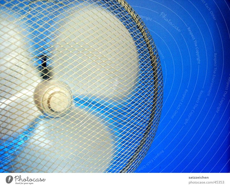 Elevator Pull-through Fan White Light Air Style Things Blue Reaction Movement Rotation Electricity Contrast Rotor