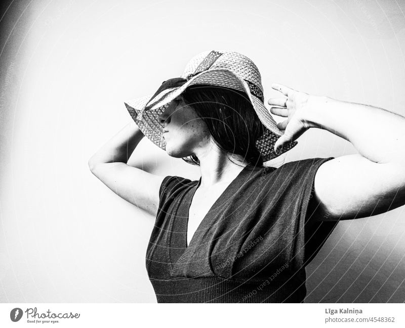Black and white profile of woman in summer hat Woman Beautiful Hair and hairstyles Looking Human being Adults Black & white photo 18 - 30 years Young woman Face
