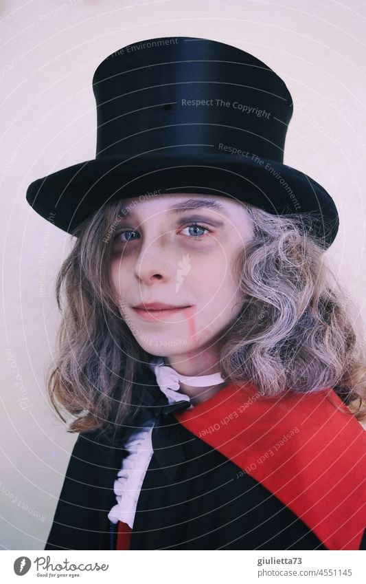 Dracula's Son | Smiling Boy in Vampire Costume for Halloween portrait Child's portrait 1 Boy (child) Infancy Hallowe'en Carnival carnival Carnival costume
