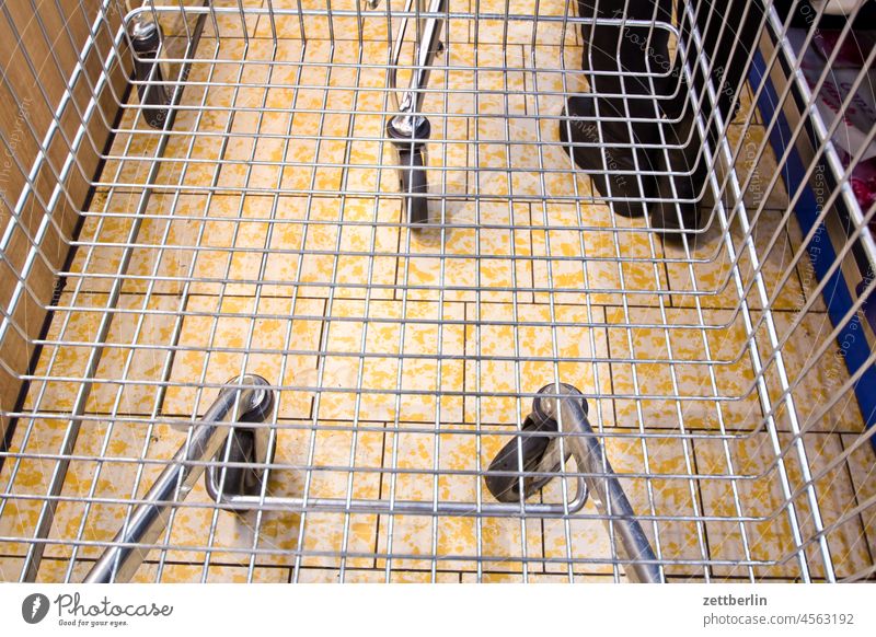 shopping frenzy Wire Wire mesh purchasing Shopping Shopping basket Shopping Trolley buy Empty Metal SHOPPING Supermarket
