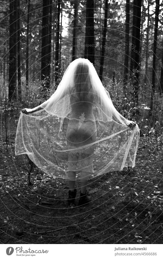 Lost bride in the forest Bride Rag pretty Mysterious Photo idea Art Silk Emotions Dress Autumn somber melancholy Hallowe'en Elegant Wedding Feminine Creepy Day