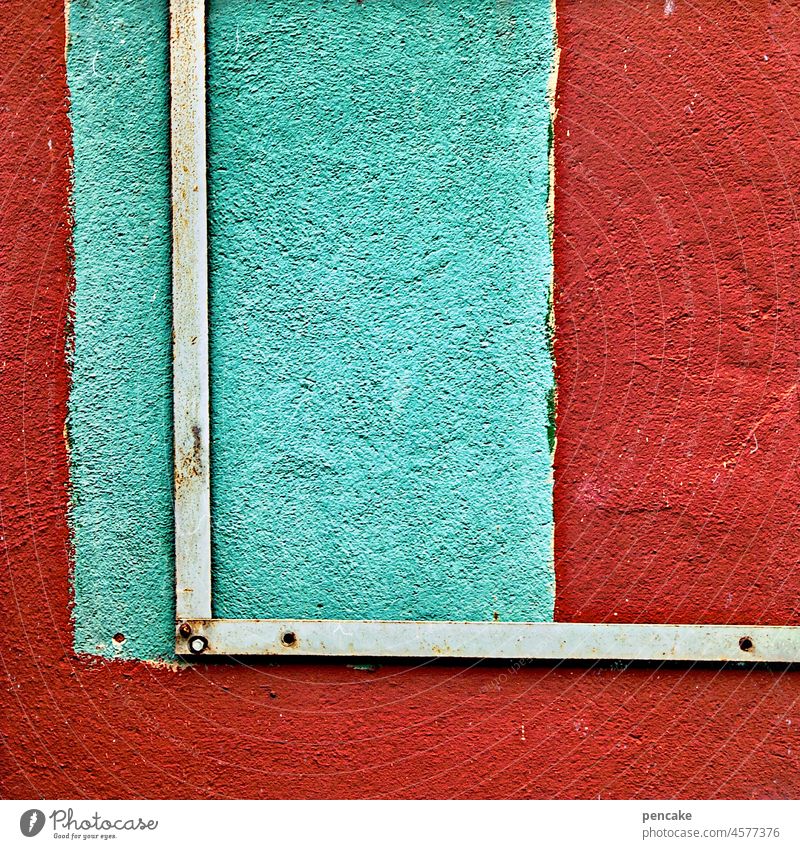 ist das kunst oder kann das weg? Wand Farben Bild Rahmen rot türkis Struktur rauh Flächen Kunst Muster Hintergrund Aluminium Leiste grau
