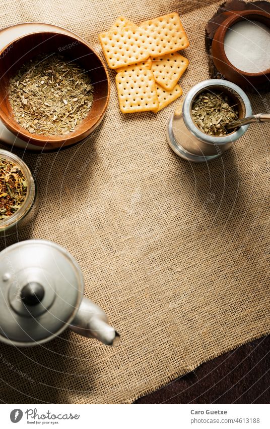 Cookies and ingredients for making mate drink Te argentino Bodegón Bebida caliente Mate argentino Table Hot drink Beverage Close-up flat lay Still Life Tea