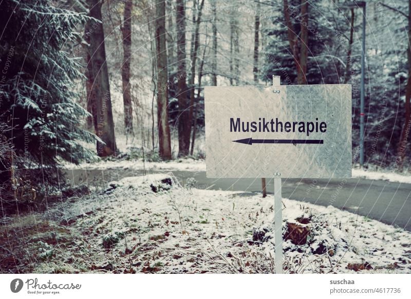music therapy Winter Cold trees Snow sign Word Clue Nature Signage Letters (alphabet) Signs and labeling Music Therapy Arrow Orientation Direction