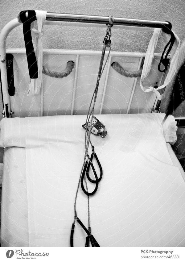 shackle sb. up Bed Sadomasochism Bedstead Hospital bed Lie