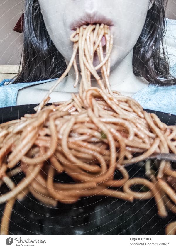Unrecognizable woman eating spaghetti pasta Spaghetti Noodles Nutrition Food Close-up Cooking Lunch Italian Food Plate food Dinner Sauce Ingredients Fork Dish