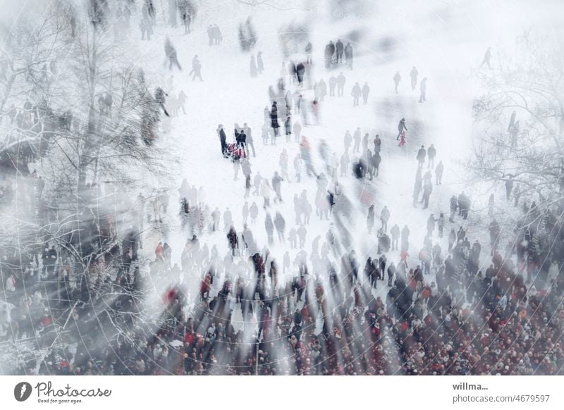 Many people in a snowy place in winter, group dynamics Winter Crowd of people crowd of people Demonstration Mainstram do not go with the flow buck the trend