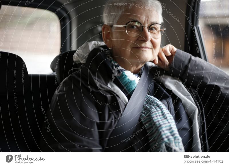 Helgi - senior woman on the road in car In transit Senior citizen Human being portrait Pensioner 60 years and older Female senior Grandmother Life Motoring