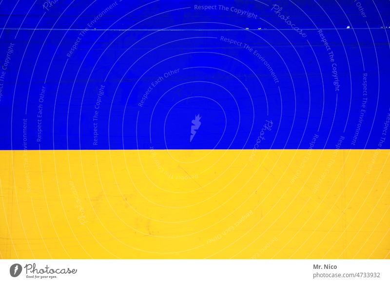 National colors of Ukraine Symbols and metaphors Politics and state Ukraine war Ukrainian flag Nationality Patriotism Two-tone Yellow Blue Surface