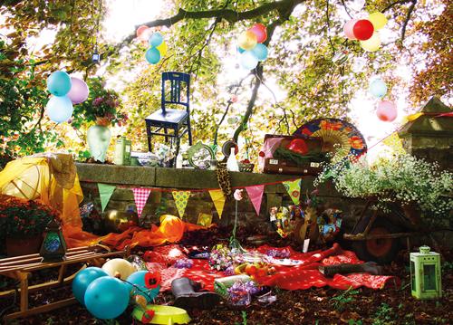 A happy garden party with floating chair Feasts & Celebrations cheerful Happiness variegated Picnic out being out Joie de vivre (Vitality) Birthday Party