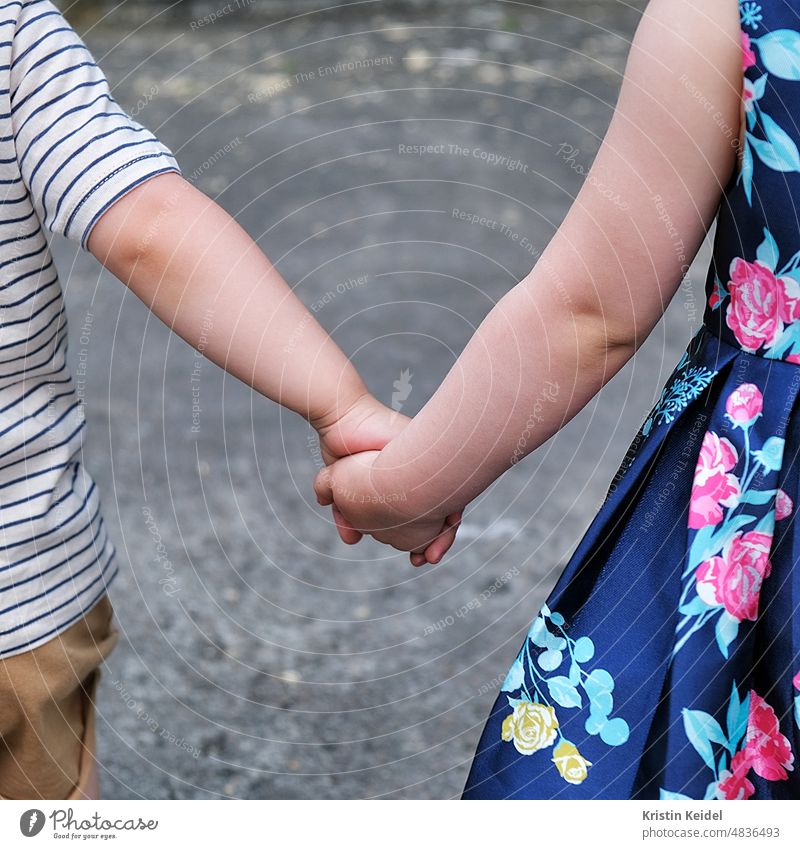 Two children holding hands Love hold hands at the same time HandinHand Girl Boy (child) Friendship in common