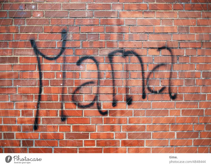 Solution word with 4 letters graffiti Letters (alphabet) Word Sprayed Wall (building) urban Typography Daub Text Characters Trashy writing Mural painting