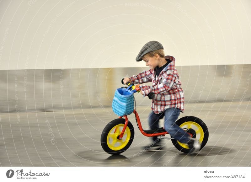 fast and furious Freedom Sports Cycling Child Masculine Boy (child) Infancy 1 Human being 3 - 8 years Parking garage Wall (barrier) Wall (building)