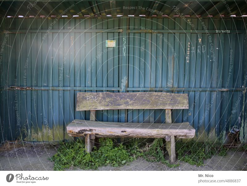 little waiting house Bench Seating Wooden bench Shelter Empty Sit Bus stop shelter cot Wait roofed refuge Rural Weed wooden crate Tin Smelter shack