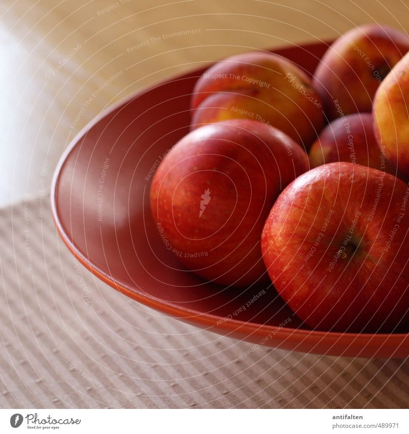 Apples and nectarines Food Fruit Nectarine Nutrition Vegetarian diet Bowl Healthy Healthy Eating Living or residing Flat (apartment) Interior design Decoration