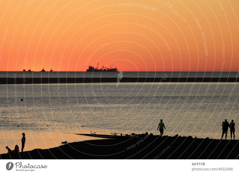 Sunset Summer North Sea Ocean Water vacation Borkum Island evening sky experience natural beauty natural spectacle Picturesque red light colors Warmth Light