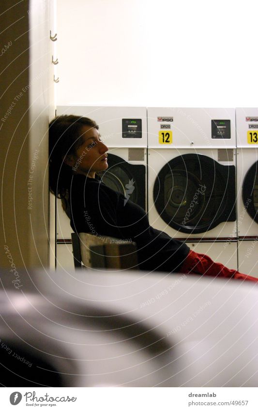 Laundromat Girl Linearity 3 Drum Sleep Woman Boredom Night Repeating washing machine Fatigue Empty Wait sleepy launderette repetition three washer young tired