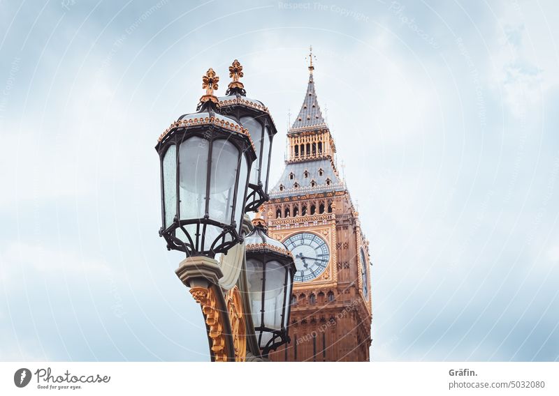 Something is brewing - Houses of Parliament London Sightseeing England Great Britain Europe Landmark Architecture Big Ben Building Capital city Town