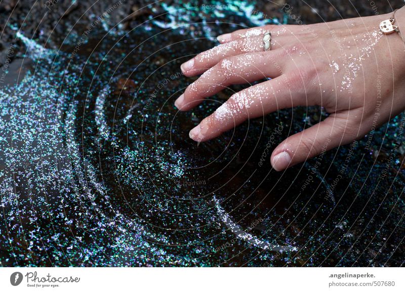 starry sky Glittering Water Puddle Hand Ring Touch Movement