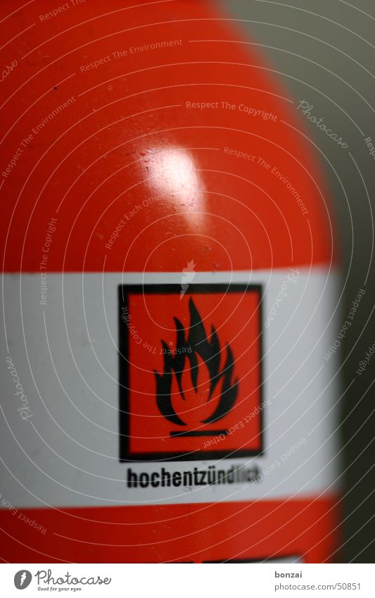 highly flammable Red Bottle Gas Blaze singnal Sign Signage Warning label wise Combustible
