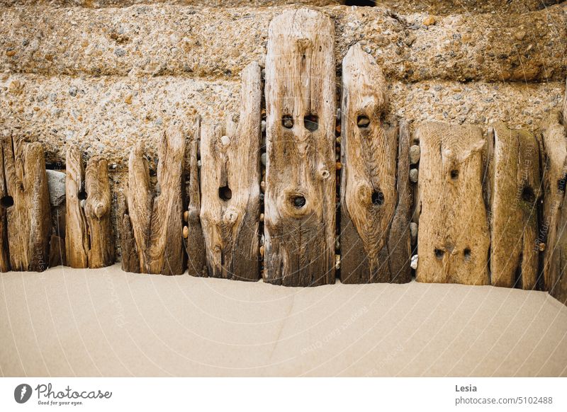 Wooden boards wooden texture wooden details wood structure Sandy beach sandy Sandy beach, textured after storm sea beach
